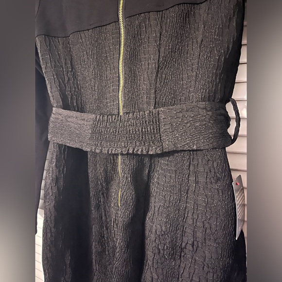 bebe Black knee-length sheath long-sleeved bodycon snake print cocktail dress - Picture 12 of 12